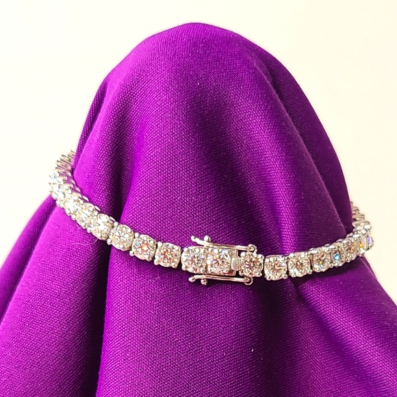 Moissanite Tennis Bracelet 10.75 ctw. Certified - Picture 1 of 15